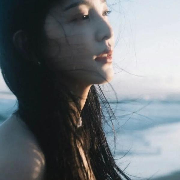 20英呎下：黑暗来临线上